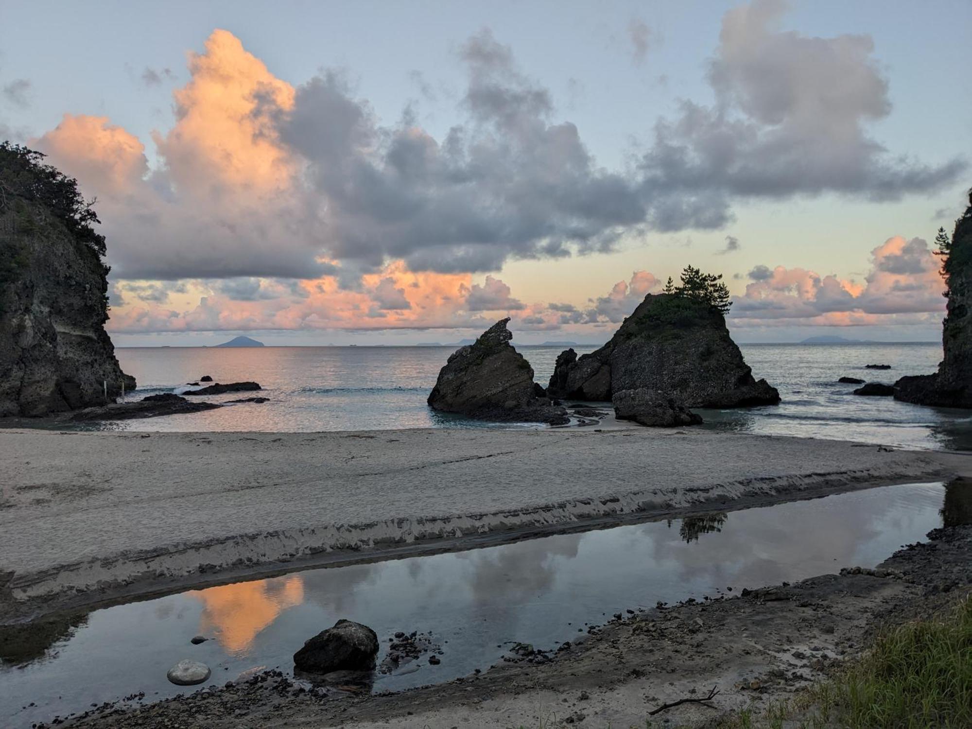 The Surf Lodge White Beach Shimoda  Extérieur photo
